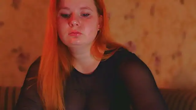 katie prtnice online show from November 3, 2025, 1:19 am