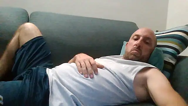 Snapshot of luca_beech88 chatting on July 9, 2026, 6:12 pm luca beech88 online show from July 9, 2026, 6:12 pm