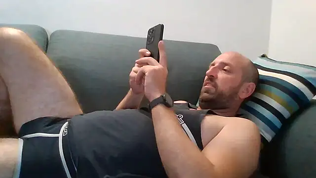 Snapshot of luca_beech88 chatting on July 14, 2026, 6:24 pm luca beech88 online show from July 14, 2026, 6:24 pm