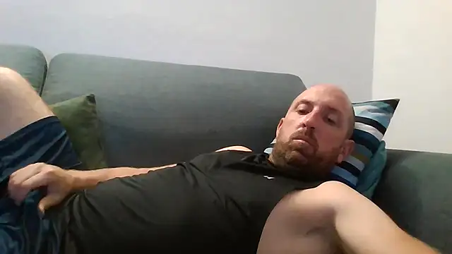 Snapshot of luca_beech88 chatting on July 29, 2026, 7:23 pm luca beech88 online show from July 29, 2026, 7:23 pm