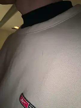 Snapshot of JadonZ_04263 chatting on November 3, 2025, 6:03 am JadonZ 04263 online show from November 3, 2025, 6:03 am