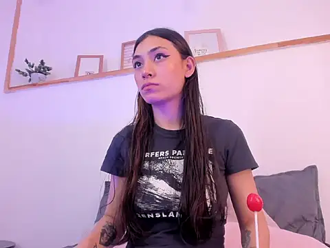 Snapshot of Ana_Muller19 chatting on November 12, 2025, 1:28 am Ana Muller19 online show from November 12, 2025, 1:28 am