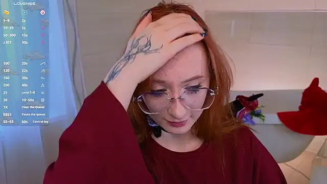 WICKEDEMBER online show from March 31, 2026, 1:51 am