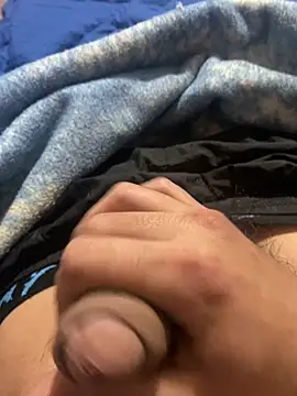 Snapshot of tonyy277 chatting on January 14, 2026, 7:14 am tonyy277 online show from January 14, 2026, 7:14 am