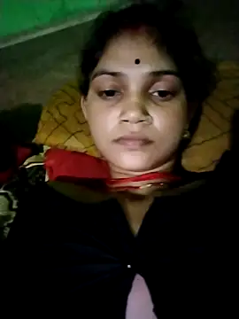Snapshot of Jooli_cuty chatting on May 19, 2026, 4:46 pm Jooli cuty online show from May 19, 2026, 4:46 pm