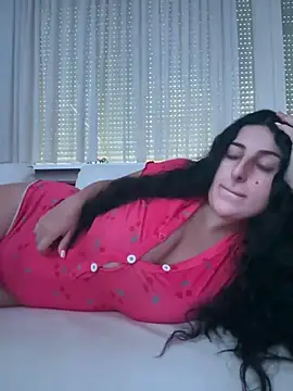 jojoa23 online show from November 28, 2025, 10:18 am