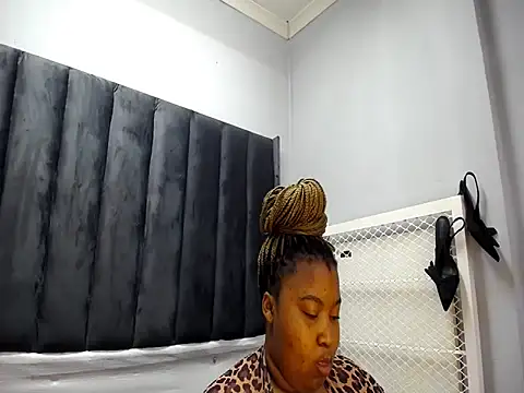 BigAssBBW24 online show from January 10, 2026, 11:34 am