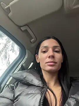 Snapshot of VickyM99 chatting on November 18, 2025, 1:26 pm VickyM99 online show from November 18, 2025, 1:26 pm