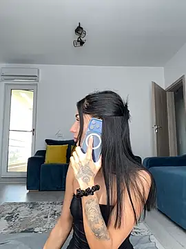 VickyM99 online show from April 16, 2026, 10:27 am