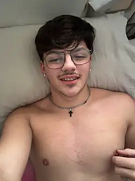 Snapshot of Lxx001@xh chatting on November 9, 2025, 1:53 pm Lxx001xh online show from November 9, 2025, 1:53 pm