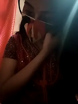 Snapshot of Tamil_White_Rose chatting on December 22, 2025, 6:54 am Tamil White Rose online show from December 22, 2025, 6:54 am