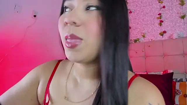 Samantha KateXXX online show from November 6, 2025, 7:15 pm