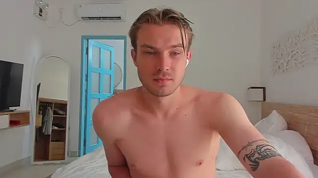 DanteRay online show from March 20, 2026, 2:16 am