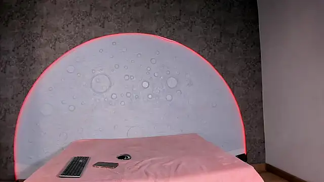 Shanelsmith online show from March 26, 2026, 10:26 pm