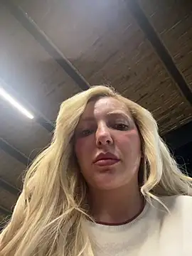 Snapshot of melisboa chatting on July 16, 2026, 2:39 am melisboa online show from July 16, 2026, 2:39 am