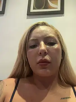 Snapshot of melisboa chatting on July 23, 2026, 8:29 pm melisboa online show from July 23, 2026, 8:29 pm