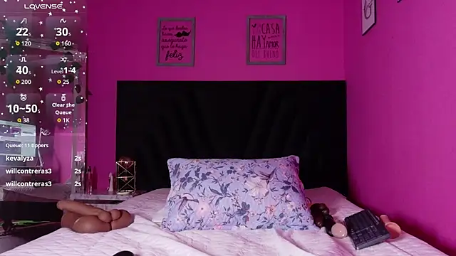 Snapshot of missfoster chatting on April 2, 2026, 7:55 pm missfoster online show from April 2, 2026, 7:55 pm