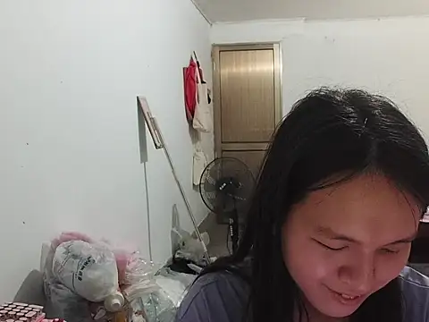 RebelAura online show from April 30, 2026, 12:33 pm