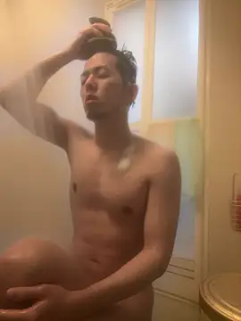 ippei0001 online show from April 22, 2026, 5:14 pm