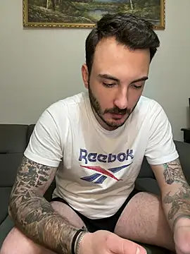 Snapshot of snncdgn chatting on February 27, 2026, 11:38 pm snncdgn online show from February 27, 2026, 11:38 pm