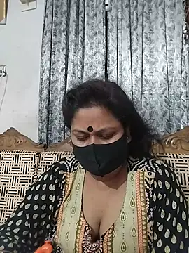 Snapshot of munni-506 chatting on July 10, 2026, 5:48 pm munni-506 online show from July 10, 2026, 5:48 pm