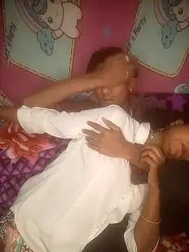 Snapshot of Freakingromance chatting on February 14, 2026, 1:19 pm Freakingromance online show from February 14, 2026, 1:19 pm