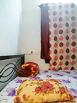 LoveLy-Soneya online show from February 15, 2026, 10:50 pm