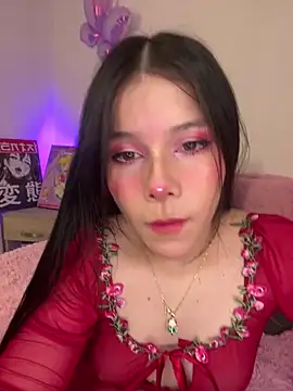 Snapshot of violettabond chatting on February 4, 2026, 1:06 pm violettabond online show from February 4, 2026, 1:06 pm