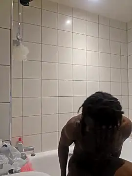 sweet juicem online show from November 10, 2025, 1:21 pm