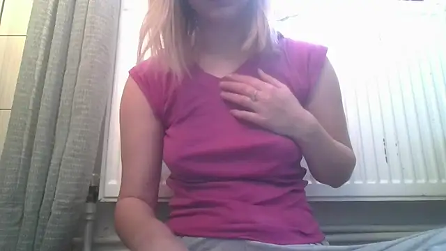 Snapshot of dirty_sasha00 chatting on May 17, 2026, 3:37 am dirty sasha00 online show from May 17, 2026, 3:37 am