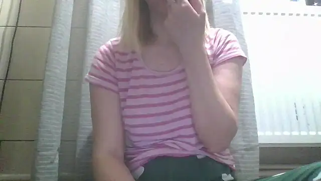 Snapshot of dirty_sasha00 chatting on May 22, 2026, 2:30 am dirty sasha00 online show from May 22, 2026, 2:30 am