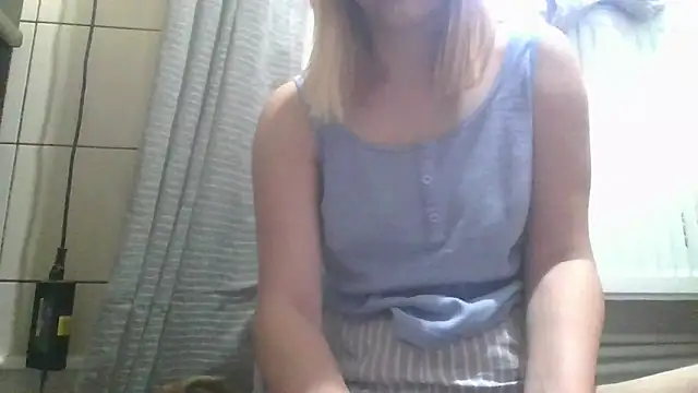 Snapshot of dirty_sasha00 chatting on May 27, 2026, 2:30 am dirty sasha00 online show from May 27, 2026, 2:30 am
