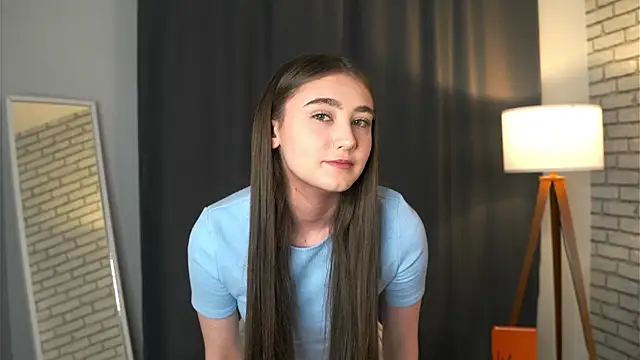 Snapshot of AriannaSemke chatting on November 7, 2025, 3:28 am AriannaSemke online show from November 7, 2025, 3:28 am