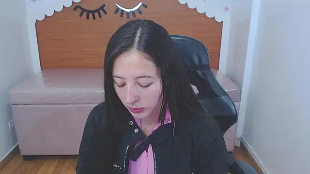 Snapshot of scarlett_percy_t chatting on February 20, 2026, 7:36 pm scarlett percy t online show from February 20, 2026, 7:36 pm