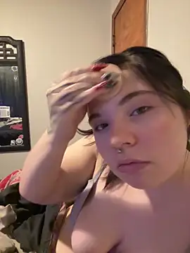 juicygoth202 online show from December 4, 2025, 11:57 pm