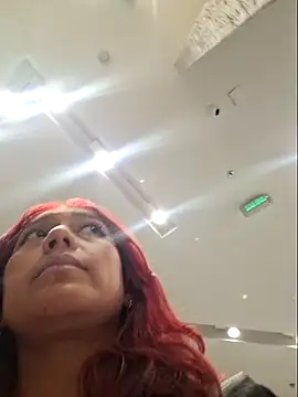 Eveelyn25xx online show from November 8, 2025, 12:33 am