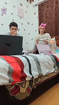 minervaystiven online show from March 27, 2026, 2:06 am