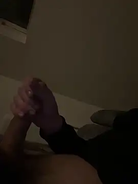 TeenNPlay online show from February 9, 2026, 1:20 am