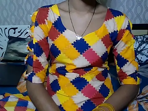 Sexy-Monaa2002 online show from November 7, 2025, 4:34 am