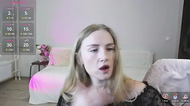 Snapshot of olliebells chatting on November 7, 2025, 5:29 am olliebells online show from November 7, 2025, 5:29 am