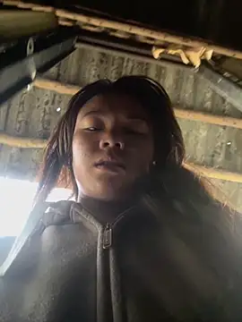 Dilen 7533 online show from November 30, 2025, 12:47 am