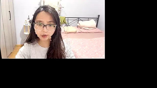 Snapshot of Hmm_0303 chatting on March 8, 2026, 3:27 pm Hmm 0303 online show from March 8, 2026, 3:27 pm