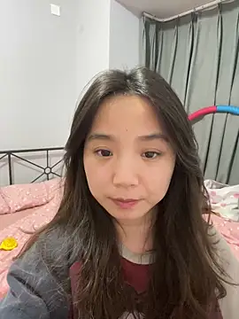 Snapshot of Hmm_0303 chatting on March 20, 2026, 5:18 pm Hmm 0303 online show from March 20, 2026, 5:18 pm