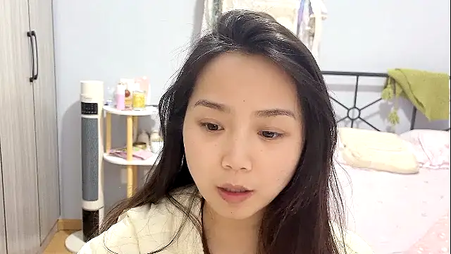 Snapshot of Hmm_0303 chatting on March 29, 2026, 5:13 pm Hmm 0303 online show from March 29, 2026, 5:13 pm