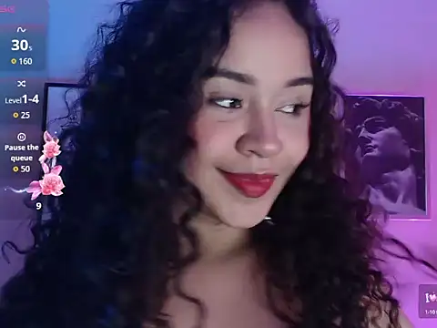 Mar Wells online show from November 17, 2025, 8:47 pm