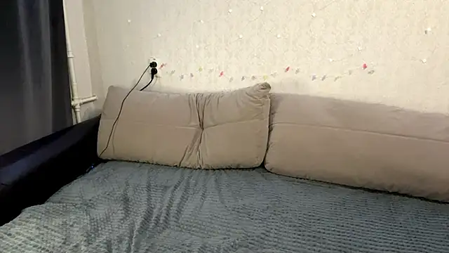 Snapshot of doublemuse chatting on November 5, 2025, 5:13 pm doublemuse online show from November 5, 2025, 5:13 pm