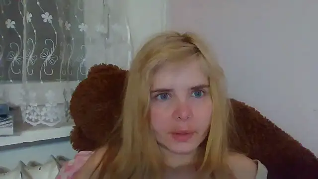 HornyElena online show from February 28, 2026, 6:31 pm