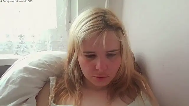 Snapshot of HornyElena chatting on May 17, 2026, 4:14 pm HornyElena online show from May 17, 2026, 4:14 pm