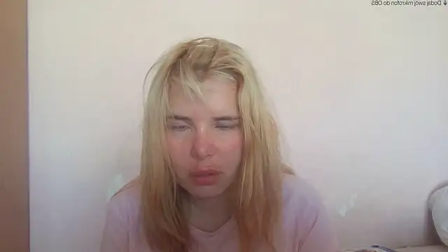 Snapshot of HornyElena chatting on May 28, 2026, 3:09 pm HornyElena online show from May 28, 2026, 3:09 pm