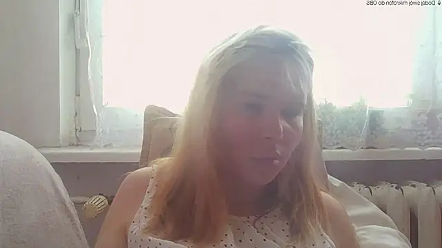 Snapshot of HornyElena chatting on May 31, 2026, 3:08 pm HornyElena online show from May 31, 2026, 3:08 pm